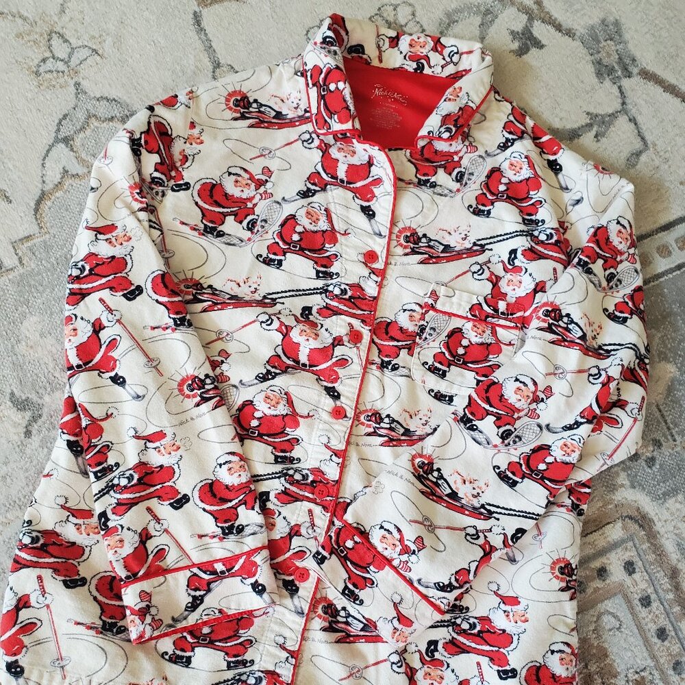 Nick & Nora women's cotton flannel Santa pajama set, Medium